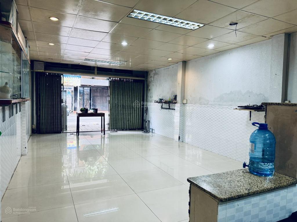 Cần bán nhà mặt tiền 50  52 đường số 7, lãnh binh thăng, phường 8, quận 11, vị trí vàng kinh doanh