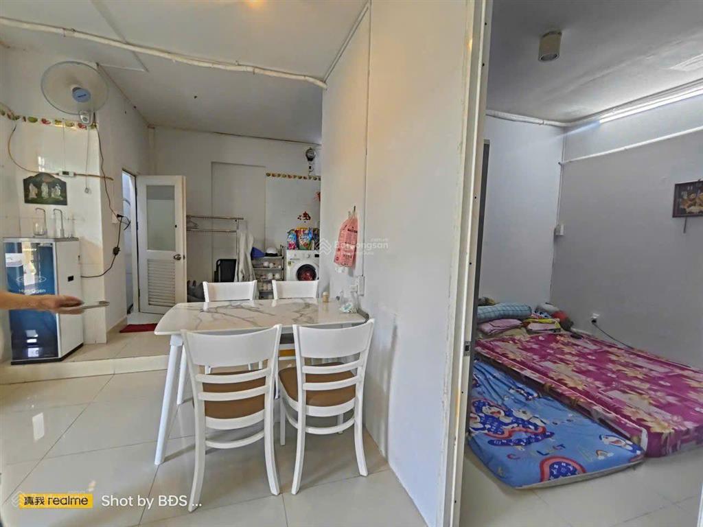 Bán căn hộ tầng trệt chung cư newtown 1ty8 tl