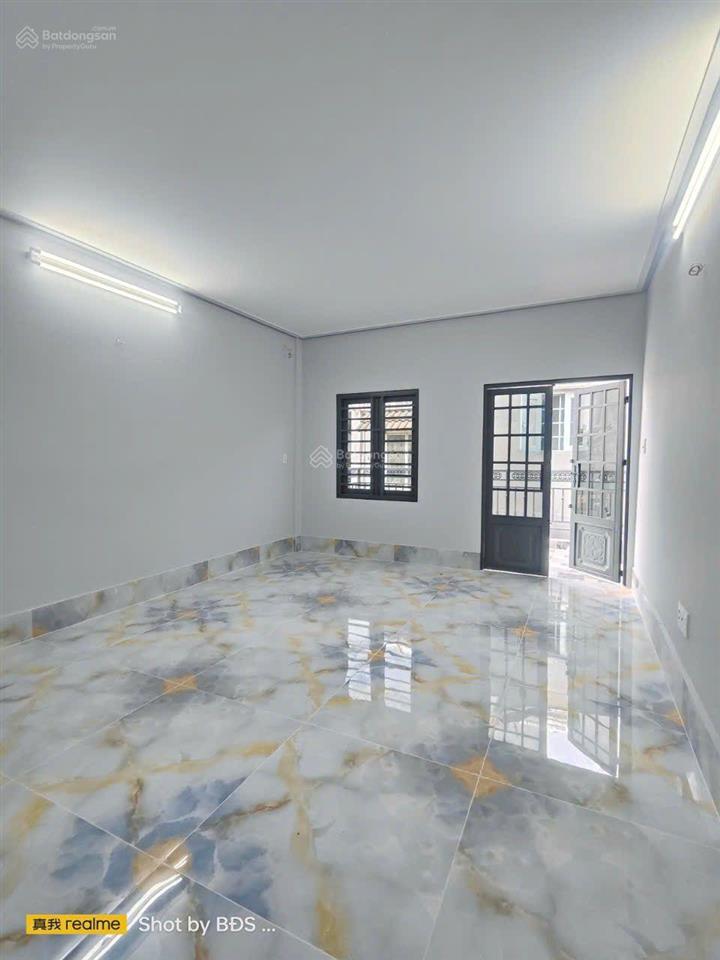 Nhà đẹp 2 tầng đường 51 p hiệp bình chánh 2tỷ850 tl