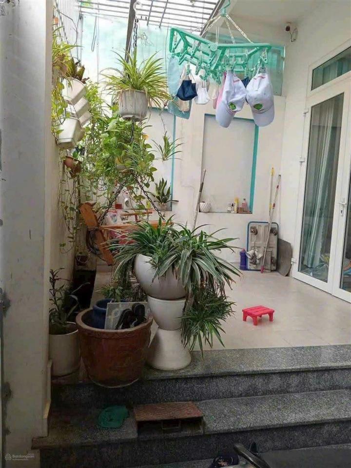 Nhà đẹp 2 tầng ngang 6m 10tr/ tháng đs6 hbp