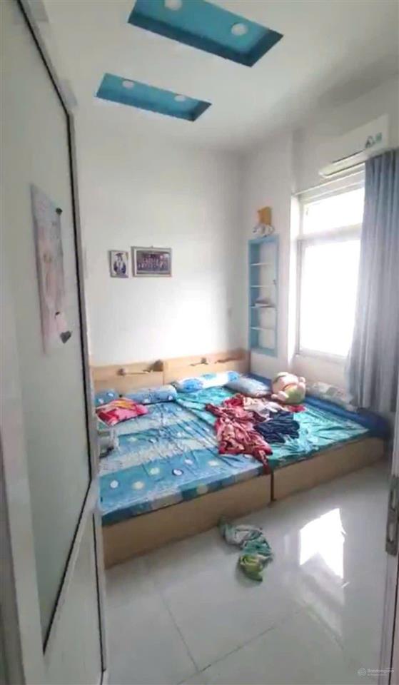 Nhà đẹp 2 tầng ngang 6m 10tr/ tháng đs6 hbp