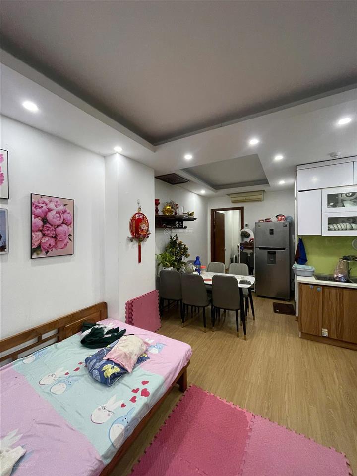 Bán căn hộ cc đẹp tại ct1 thạch bàn, 3,1 tỷ, 43 m2, nhiều tiện ích