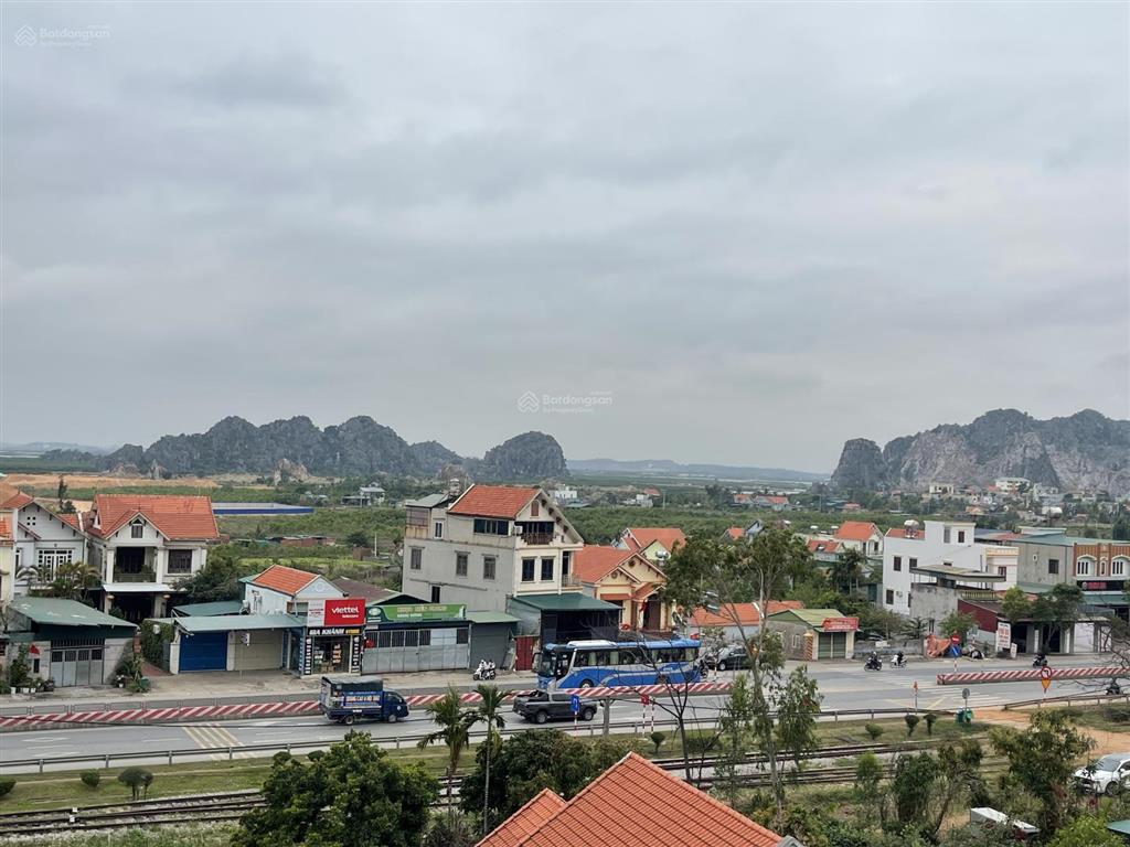 Lô góc 116m2 tại đại yên, mặt tiền rộng 16,2m. view 3 mặt thoáng, cạnh vin hạ long xanh