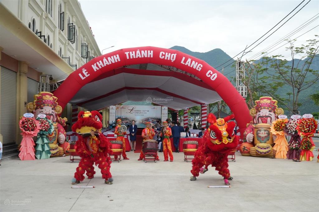 Chợ lăng cô, bản giao hưởng giữa đầm lập an  đèo hải vân. bán điểm kinh doanh 3 tầng ở chợ lăng cô