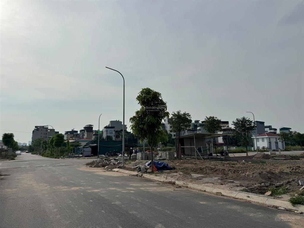Bán đất tái định cư thôn văn  thanh liệt 50m2, phân lô vỉa hè ô tô tránh. quy hoạch ổn định