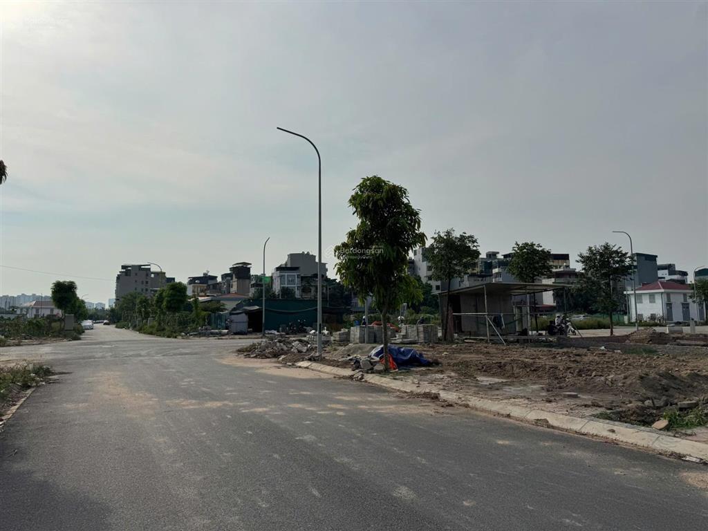 Bán đất tái định cư thôn văn  thanh liệt 50m2, phân lô vỉa hè ô tô tránh. quy hoạch ổn định