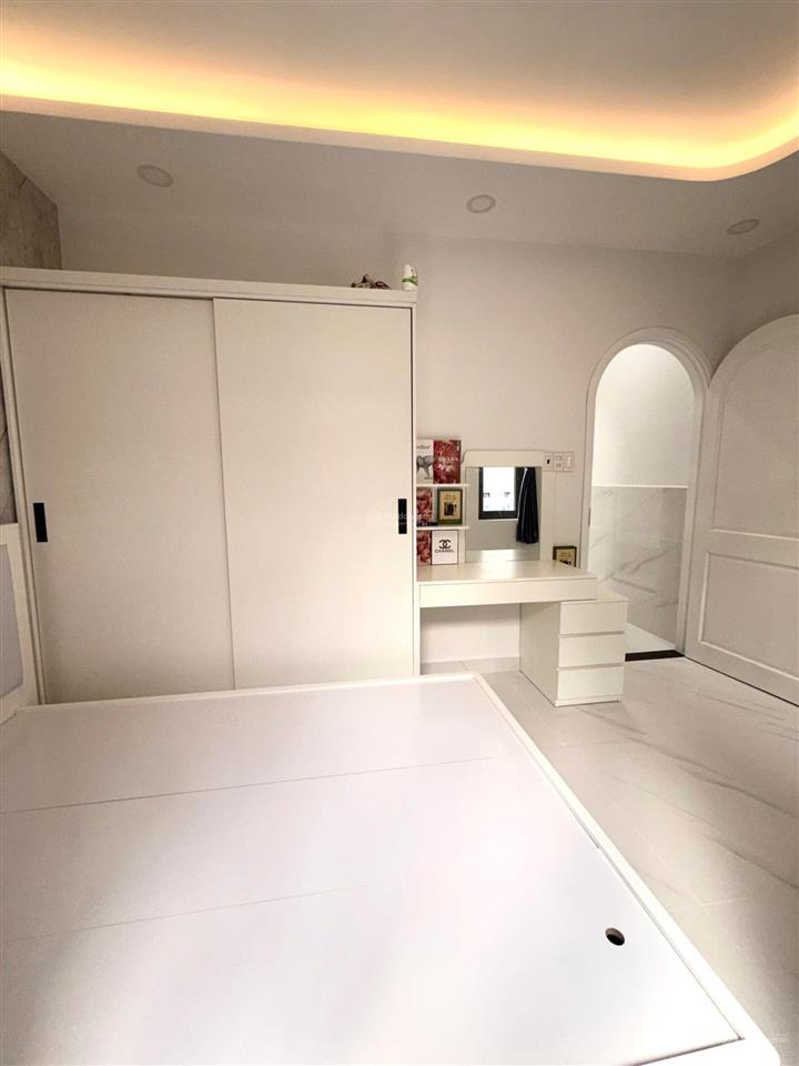 Bán nhà chính chủ 32/ ông ích khiêm, q11 (4.1x12m) nhà mới xông đất ở ngay năm bính ngọ 2026