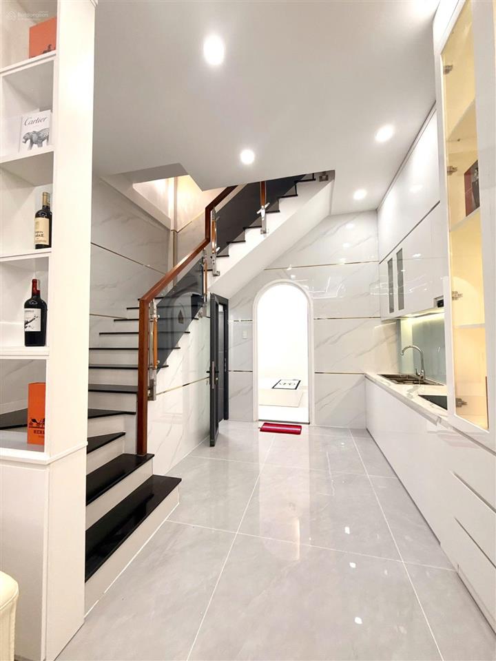 Bán nhà chính chủ 32/ ông ích khiêm, q11 (4.1x12m) nhà mới xông đất ở ngay năm bính ngọ 2026