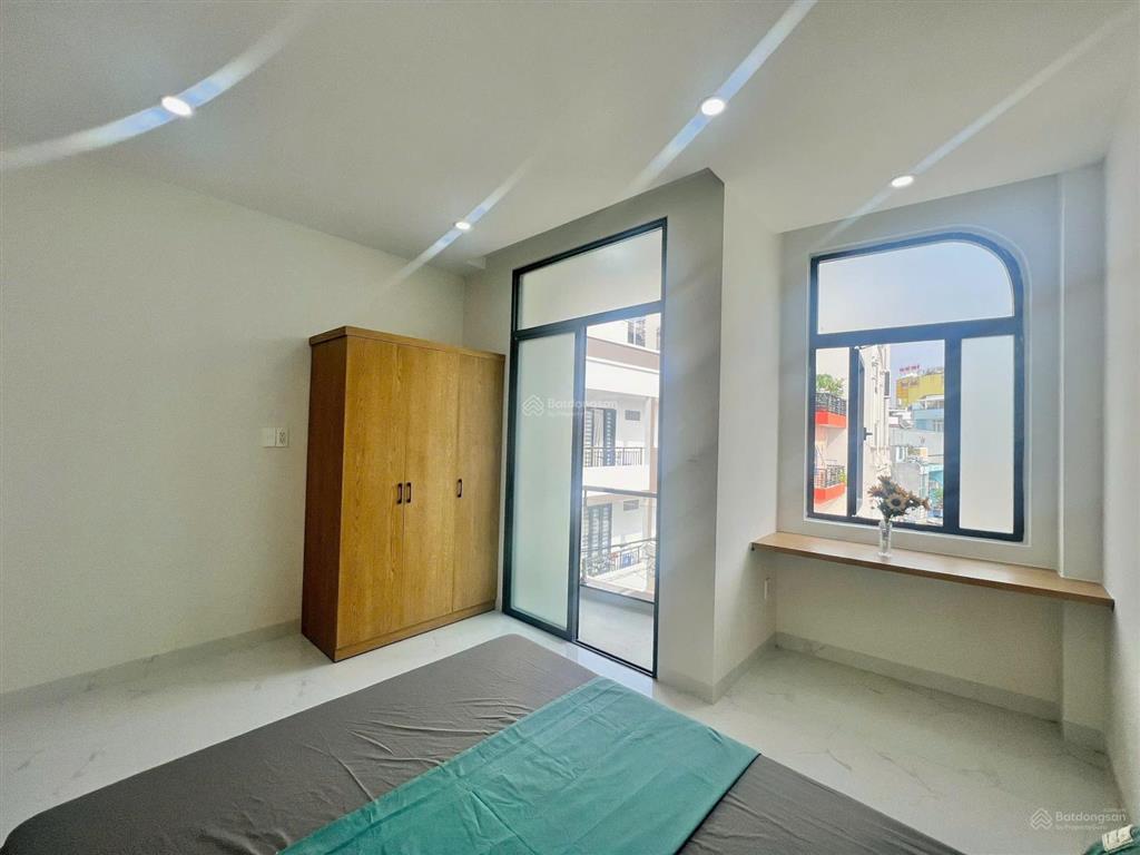 Chdv dòng tiền ổn định  vòng xoay lê đại hành  giáp khu lữ gia quận 10 ( 4.1x13m*4 tầng )