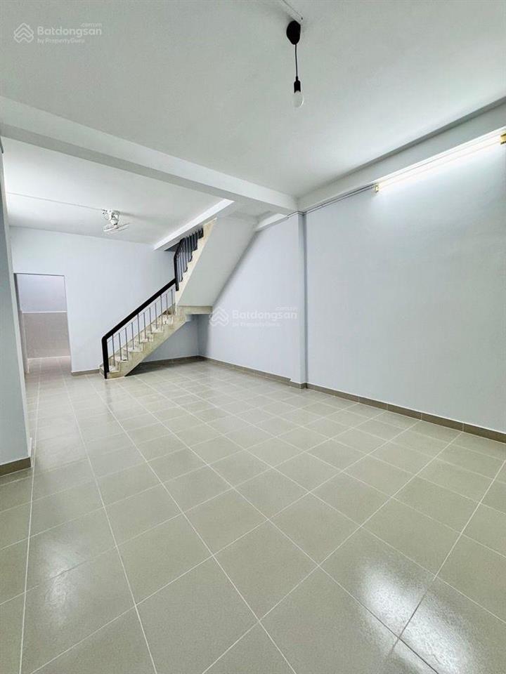 Bán nhà hẻm oto thông4.1x12mkhu vip đào duy anhngay cv gia định