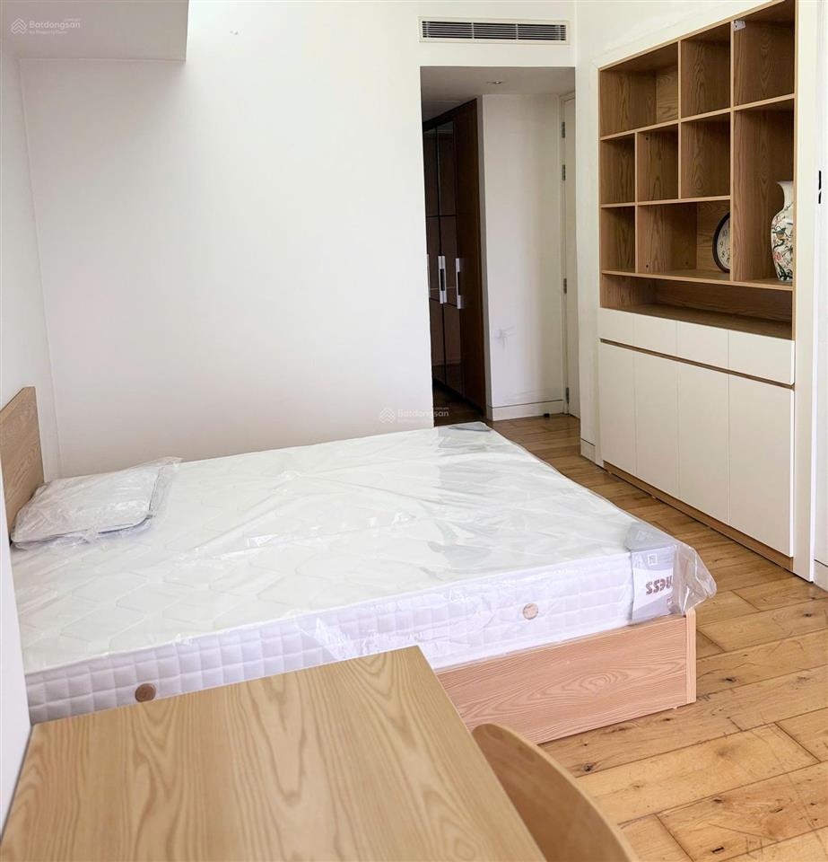 Cho thuê chung cư 2 ngủ indochina plaza, xuân thủy, cầu giấy 19,5 triệu, 98m2, view đẹp, đủ đồ mới