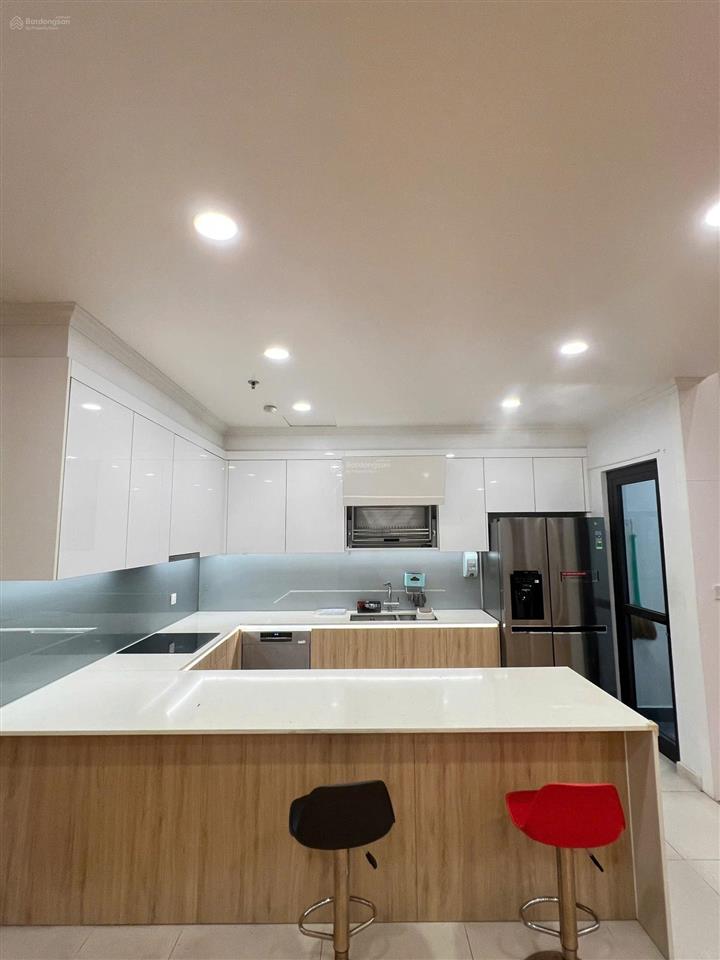 Cho thuê chung cư 2 ngủ tại vinhomes gardenia, hàm nghi, 78m2 đủ nội thất, 15 tr/th.  0384 948 ***
