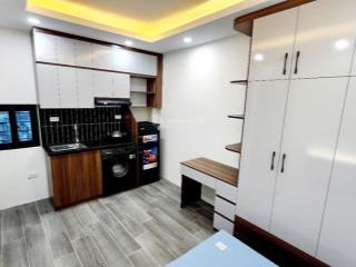 Bán chung cư mini lương thế vinh 90m2 8tầng 25 phòng doanh thu 2 tỷ/năm giá hơn 30 tỷ