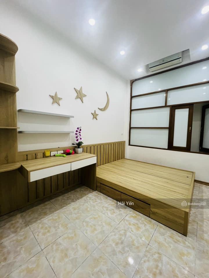 Bán nhà riêng 44m2 chính chủ tại nghĩa đô,hoàng quốc việt, cầu giấy, đường 10m ô tô tránh, 16,5 tỷ