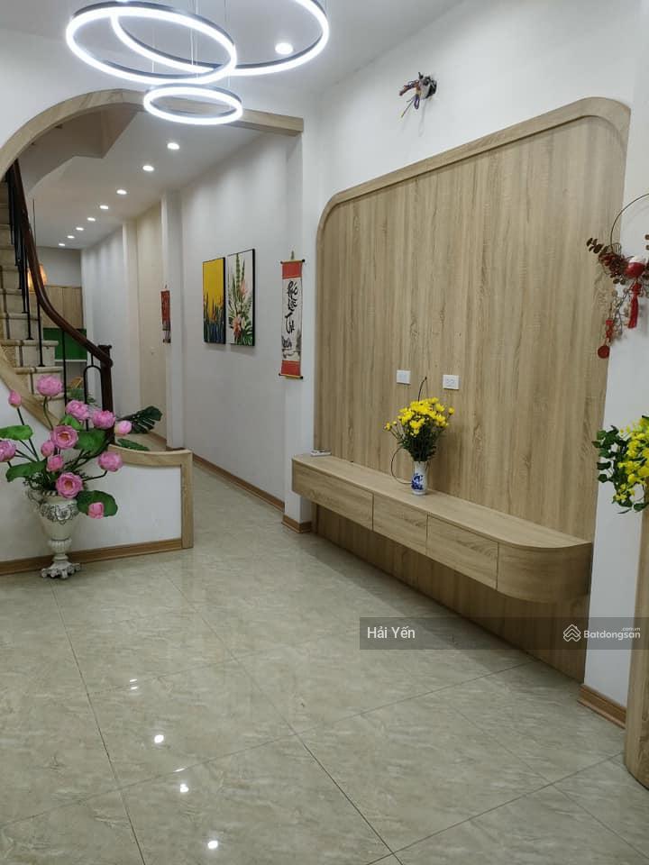 Bán nhà riêng 44m2 chính chủ tại nghĩa đô,hoàng quốc việt, cầu giấy, đường 10m ô tô tránh, 16,5 tỷ