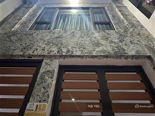 Bán tòa nhà dòng tiền phố yên hòa, cầu giấy, 52m x 7 tầng thang máy, 10 phòng cho thuê 60tr/tháng