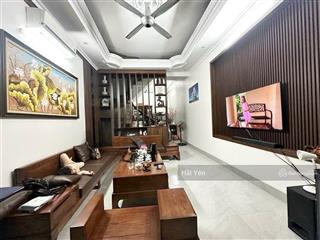 Nhà phố yên hòa cầu giấy 55m2 x 4 tầng x mt4m, 20m ra phố, giá chỉ 15,2 tỷ