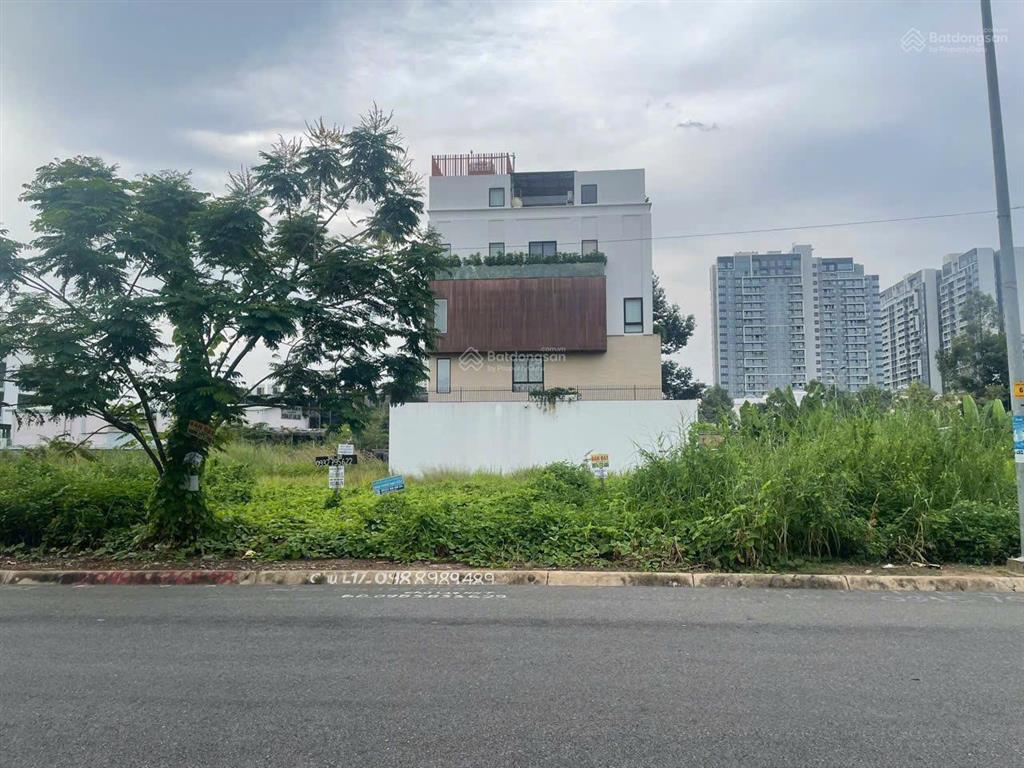 Bán khuôn đất đường dọc sông 103 tml quận 2 dt 14x16m giá bán 165 tr/m2.  0901 488 ***