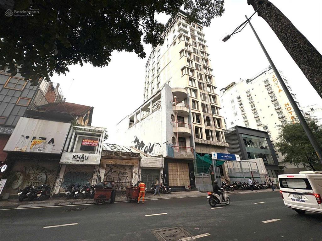 Bán nhà mt nam kỳ khởi nghĩa,p. bến nghé, quận 1 dt 15x37m  ctxd hầm + 10 tầng giá 350 tỷ tl