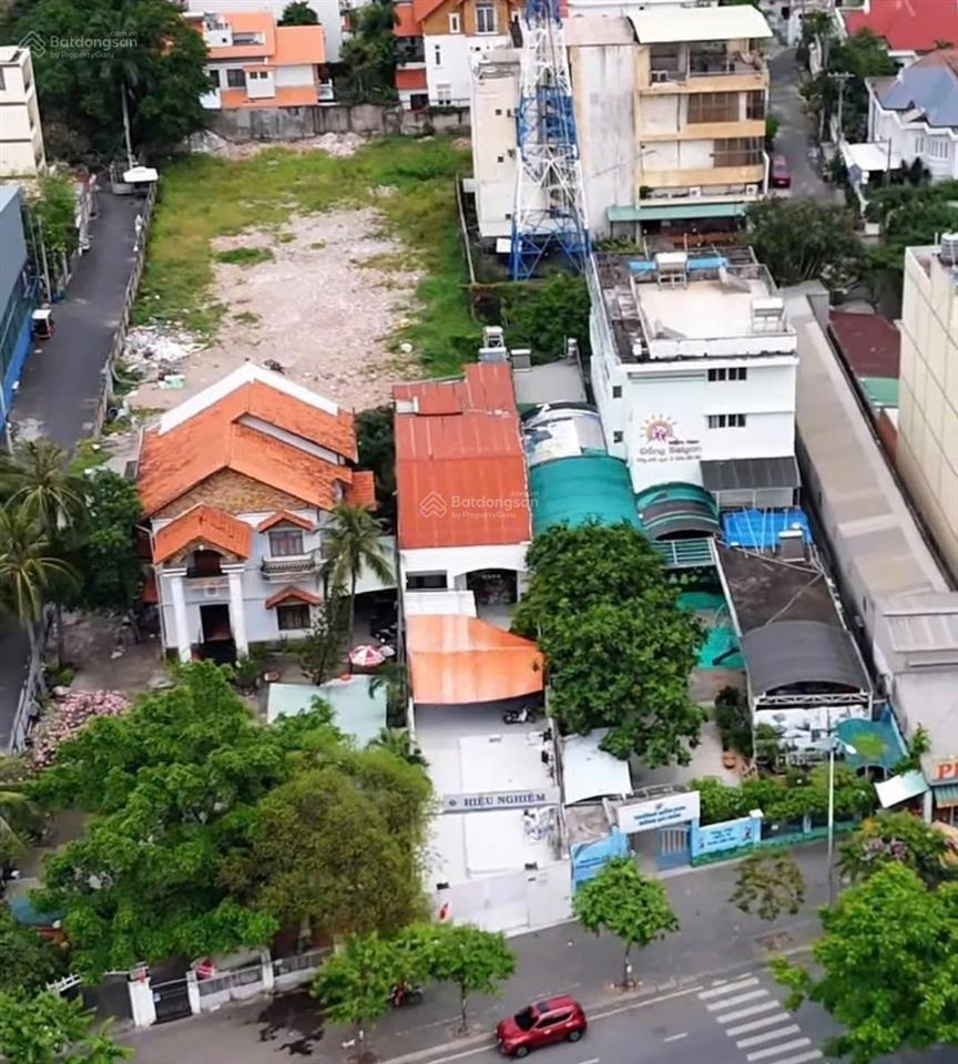 Bán khuôn đất ngay trần não, p. an khánh, quận 2 dt 17x29m giá 150tr/m2  ctxd hầm + 7 tầng
