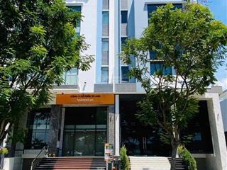 Bán nhà view sông mt trần quý kiên, q2 dt 13x27m kết cấu hầm + 4 tầng giá 105 tỷ tl. 0901 488 ***