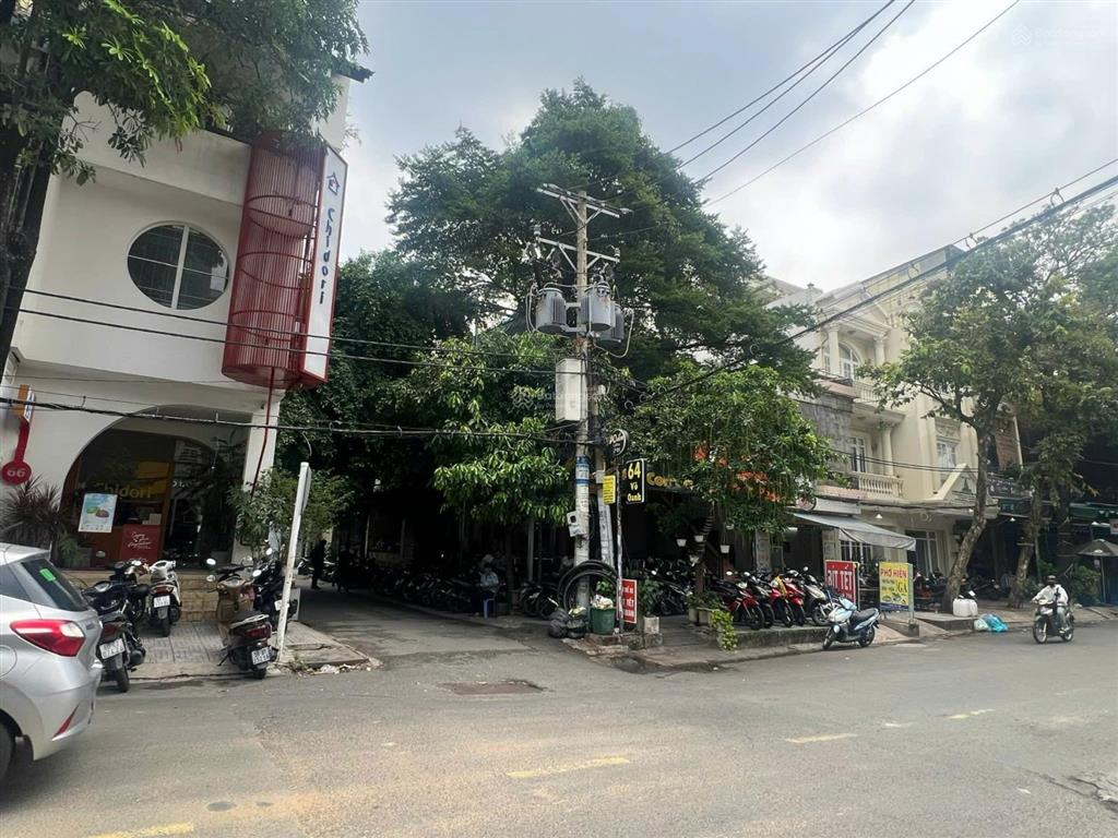 Bán nhà mt kinh doanh võ oanh d3 p.25 bình thạnh dt12,6x16m hdt 80 tr/tháng giá bán 44 tỷ tl