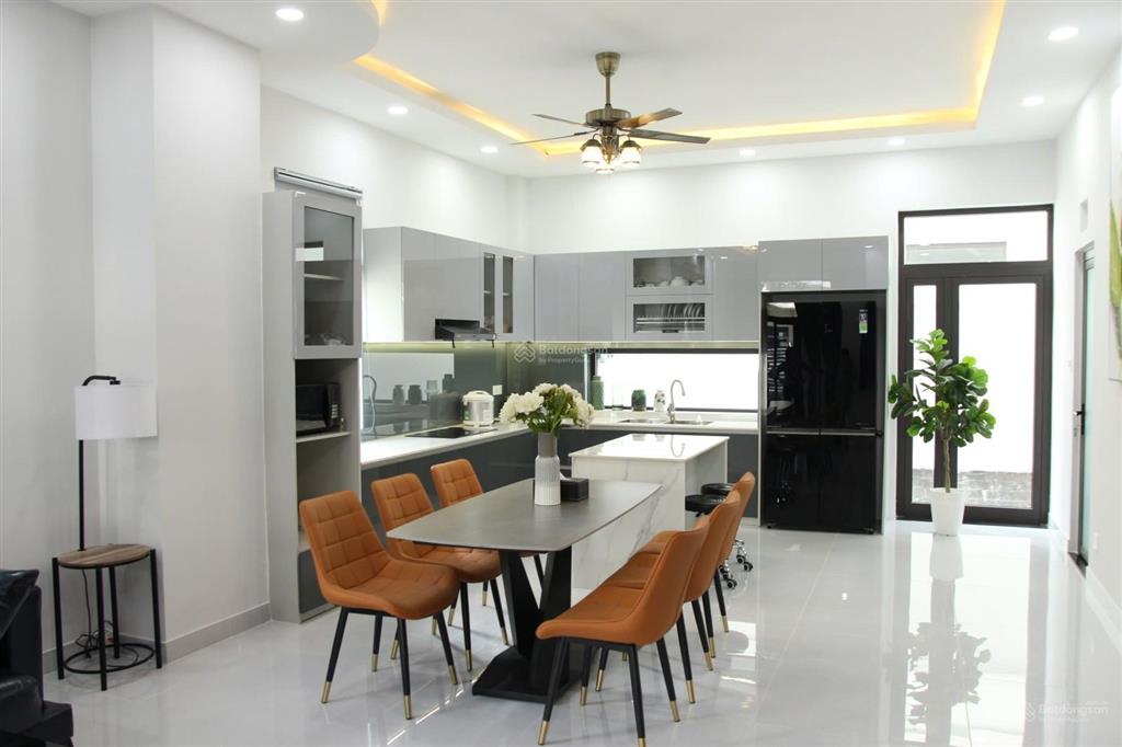 Bán biệt thự vườn full nội thất ngay góc công viên khu lavida vũng tàu 138m2 giá 13.5 tỷ tl