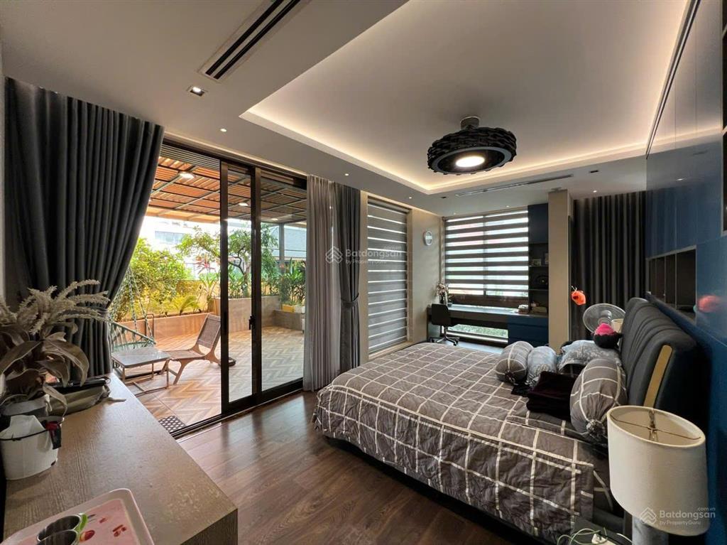 Bán biệt thự góc 2 mặt tiền nam thông 3  pmh nhà đẹp full nội thất dt 17,25x18m giá bán 99 tỷ