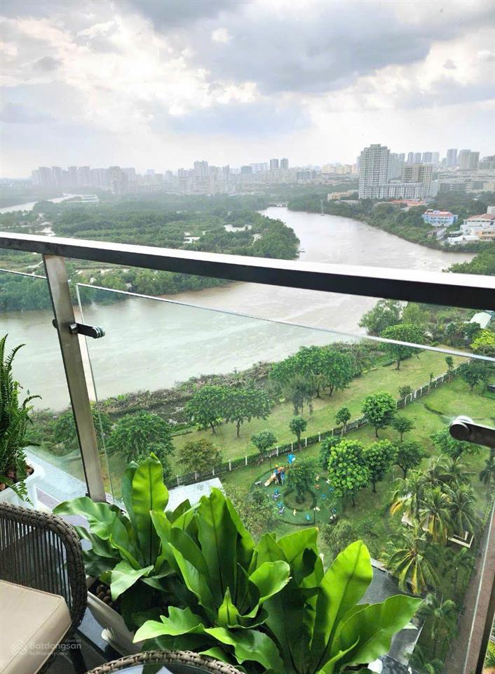 Bán căn hộ riverside residence view trực diện sông dt 146m2 bán giá đầu tư 14 tỷ