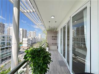 Bán căn hộ penthouse garden plaza 2 nhà đẹp full nội thất dt 142m2 giá siêu tốt chỉ 16 tỷ