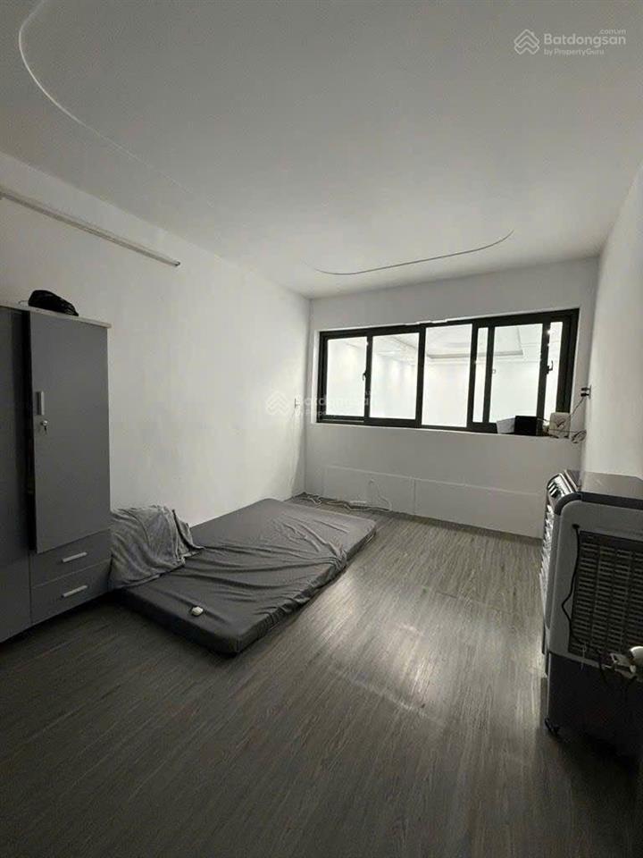 Hiếm  bán nhà 2 tầng đường huỳnh thị hai  oto đậu ngay cửa  khu dân trí cao  sổ riêng sang tên