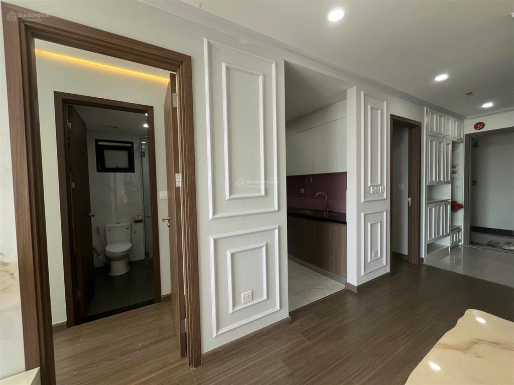 Bán căn hộ fpt 2pn tầng cao view biển full nội thất xịn sò.