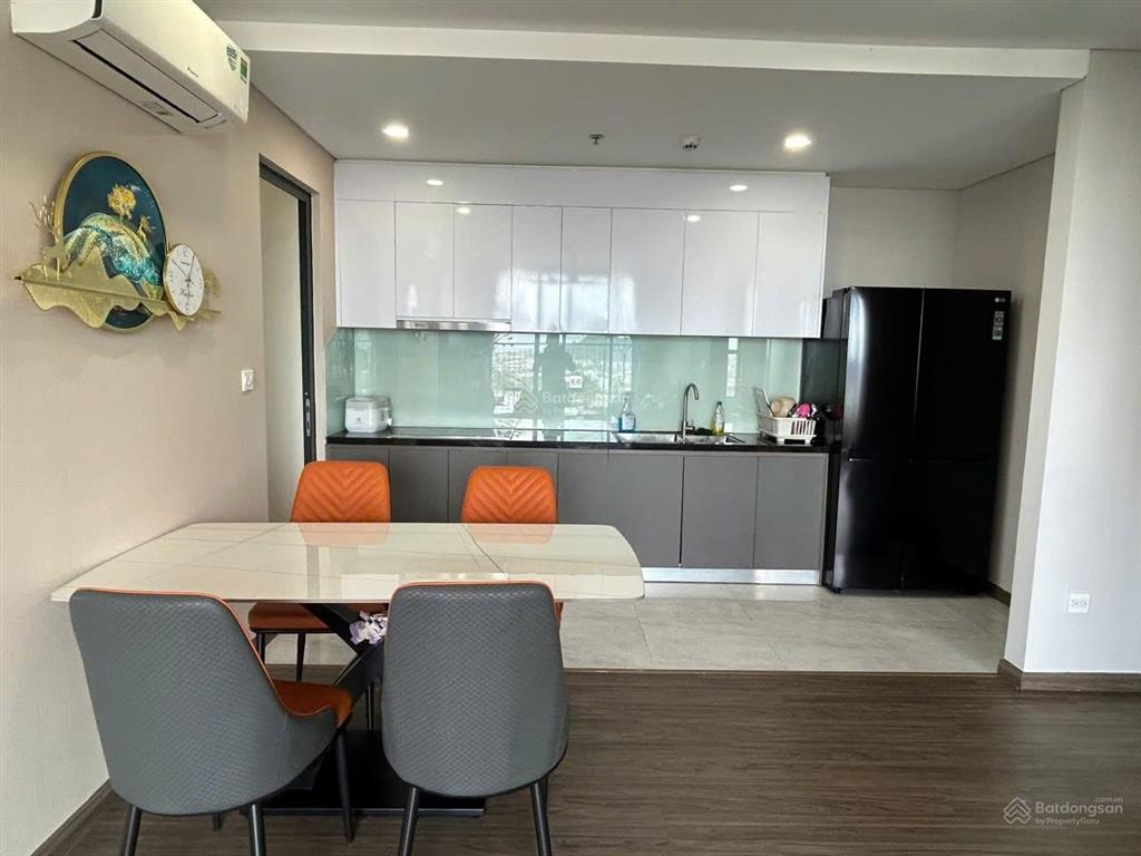 Hạ giá! cần bán nhanh căn 2pn 72m2 căn hộ fpt plaza 2