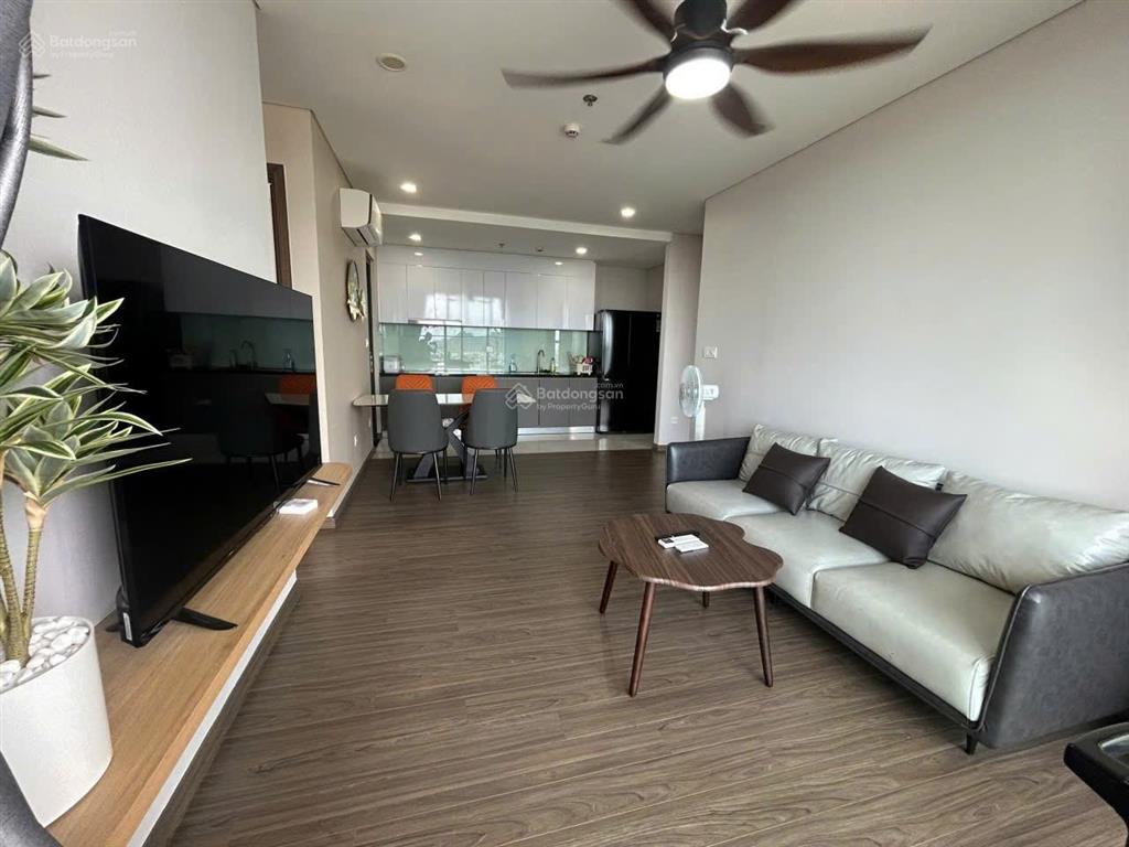 Hạ giá! cần bán nhanh căn 2pn 72m2 căn hộ fpt plaza 2
