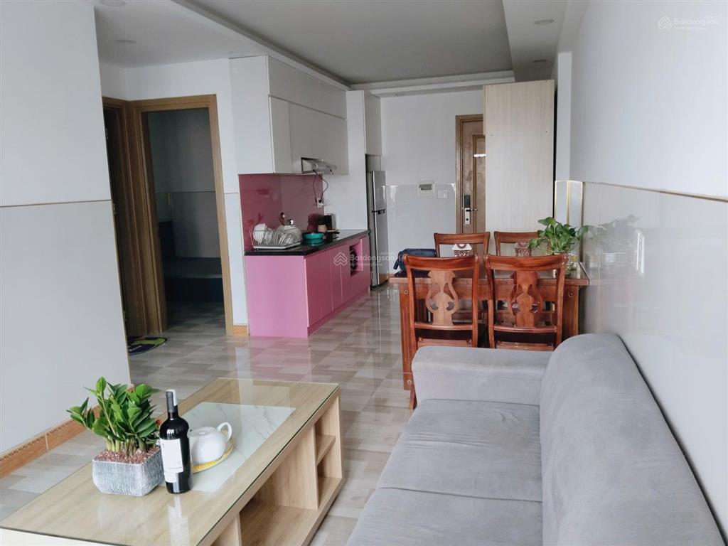 Cho thuê căn hộ 2 phòng ngủ view biển mỹ khê