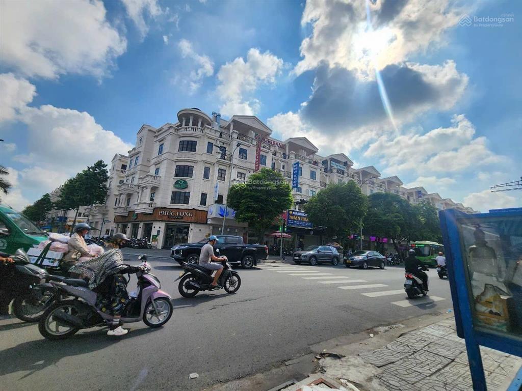 Gấp bán nhà mt phan văn trị, cityland park hills, có hđ thuê 72tr/th, vị trí đẹp, chỉ 30tỷ