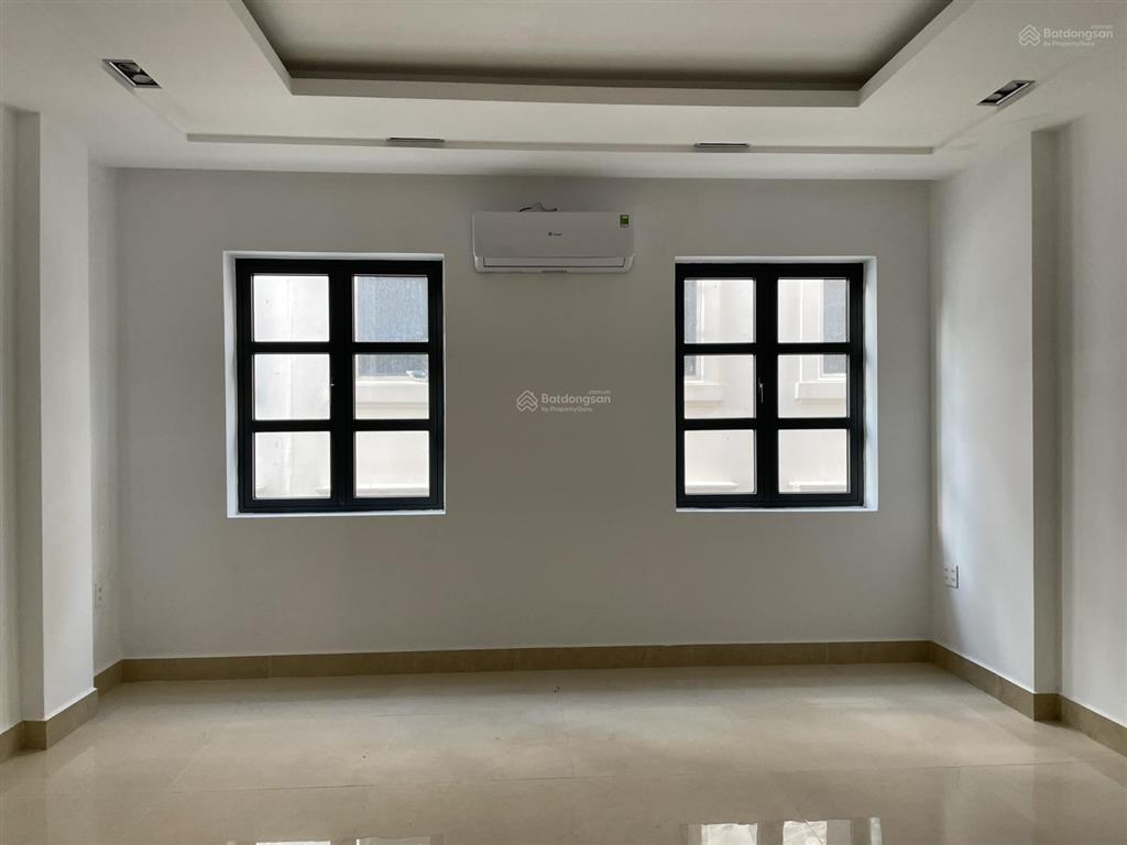 Gấp bán nhà mt phan văn trị, cityland park hills, có hđ thuê 72tr/th, vị trí đẹp, chỉ 30tỷ