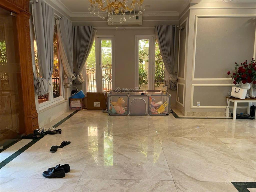 Biệt thự song lập góc 2 mt, 11m x 20m view công viên cực hiếm, cityland garden hills, p.5 gò vấp