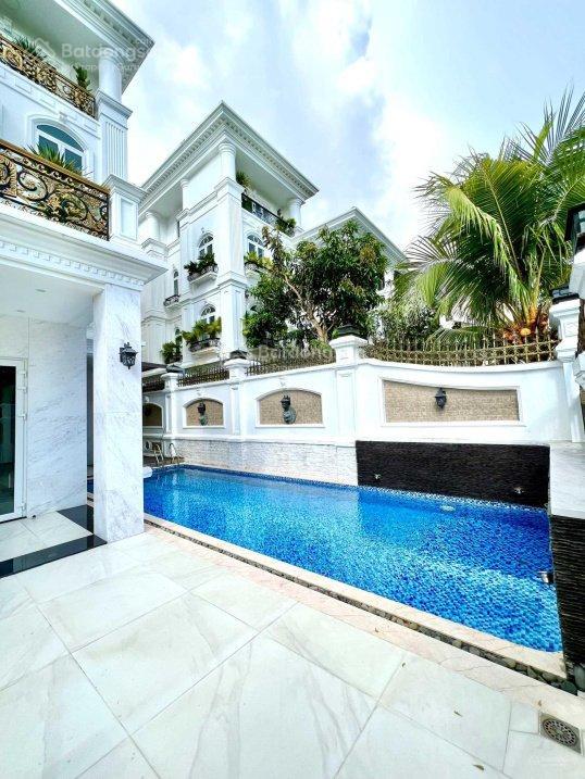 Gấp  bán rẻ biệt thự đơn lập dt khủng, full nt cao cấp, có hồ bơi, thang máy, view công viên sông