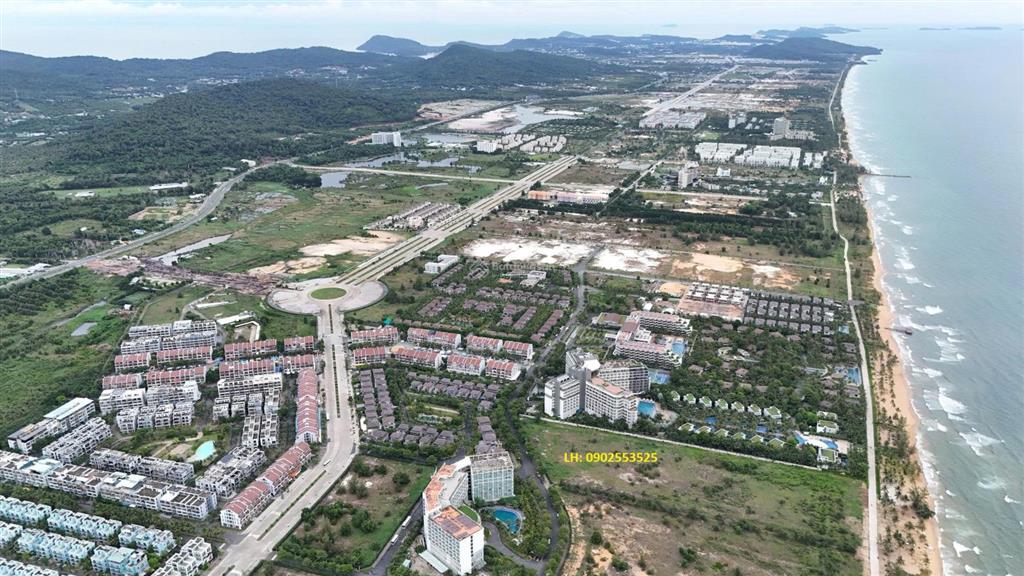 Cần chuyển nhượng lô đất xây khách sạn full đất thương mại cách biển 150m