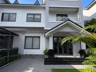 Chính chủ cần bán biệt thự villas tuyết anh. view sông sài gòntl8, bình mỹ,củ chi.