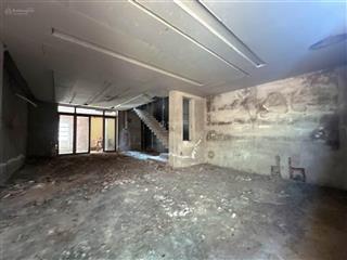 Bán đất lê thị riêng quận 12, 140m2, ngang 7m, đường 20m, gần ql1a, buôn bán sầm uất, giá 9.5 tỷ