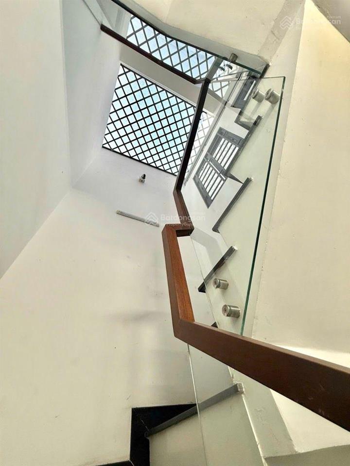 Bán nhà tôn đản quận 4  39m2  5 tầng  4 tỷ nhỉnh  nhà chính chủ 1 đời