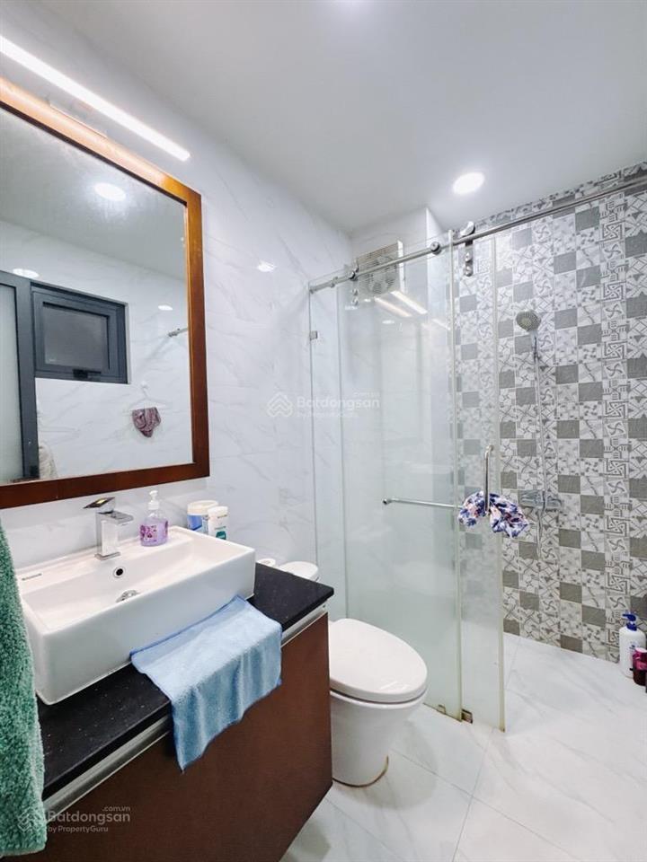 Ngộp bank giảm 1 tỷ  bán nhà xóm chiếu quận 4  5 tầng  60m2  7 tỷ nhỉnh  bề ngang 7m