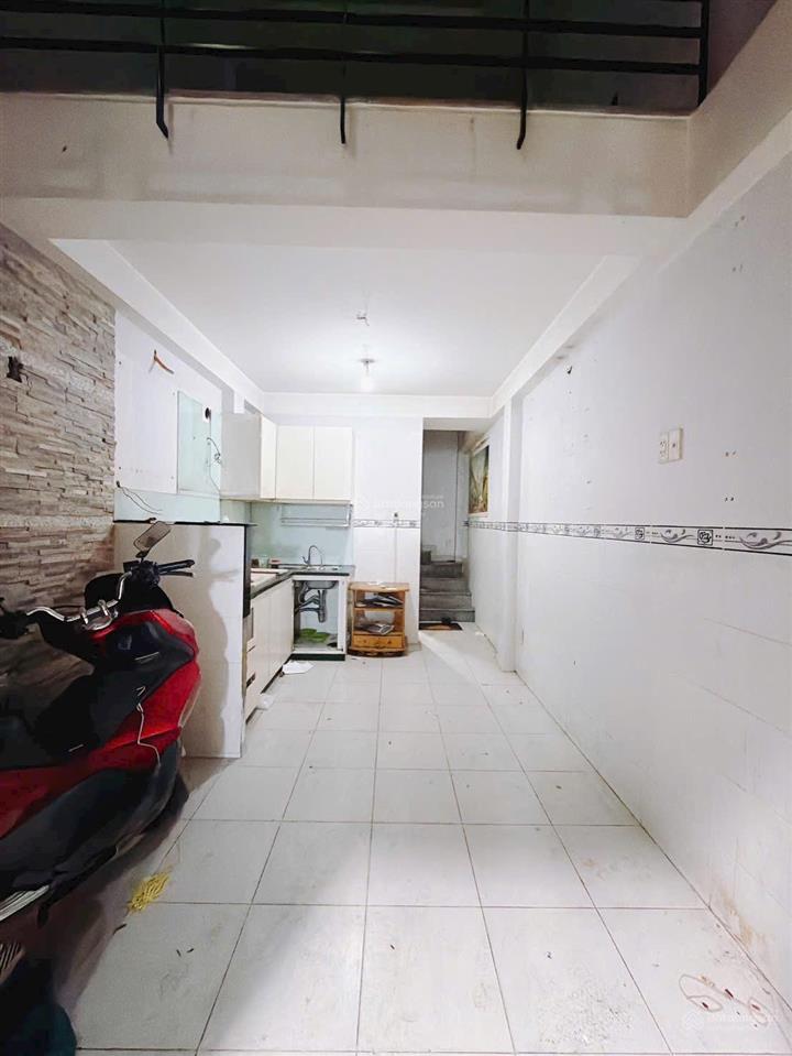 Bán nhà tôn đản quận 4  5 tầng  21m2  3 tỷ nhỉnh  sát mặt tiền