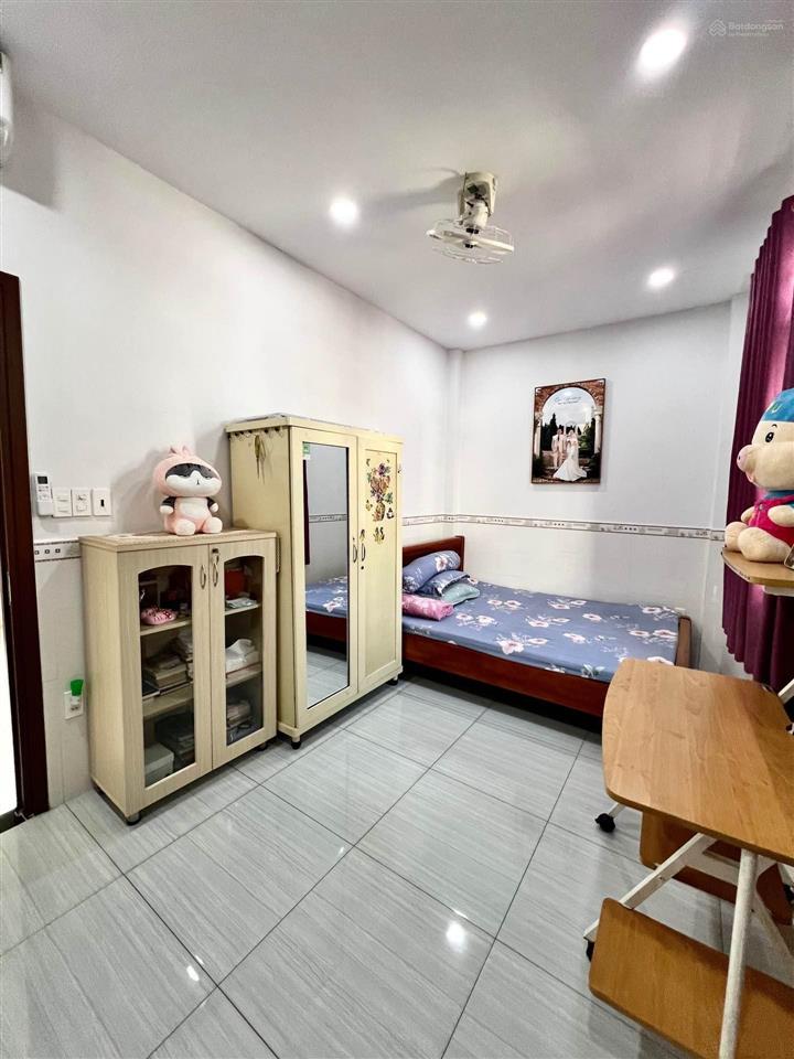 Bán nhà vĩnh hội quận 4  ô tô ngủ trong nhà  bề ngang 5m  60m2  3 tầng đúc  nhỉnh 9 tỷ