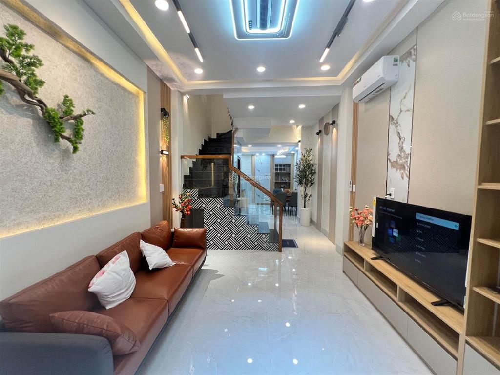 Bán nhà đẹp tôn thất thuyết quận 4  4 tầng  35m2  5 tỷ  nhà mới full nội thất