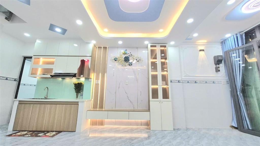Bán nhà nguyễn khoái quận 4  32m2  bề ngang 4m  3 tỷ nhỉnh  2 tấm đúc  nhà mới full nội thất