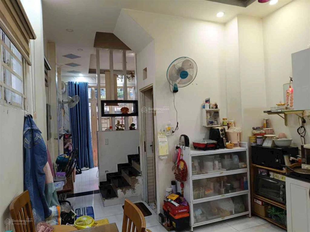 Bán nhà nguyễn khoái quận 4  4 tầng  38m2  4 tỷ  khu dân trí cao an ninh