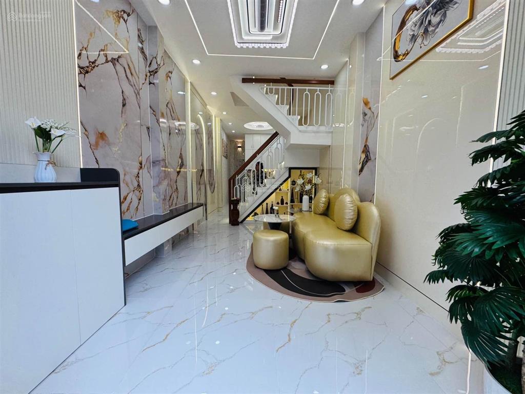 Bán nhà tân vĩnh quận 4  ôtô tới nhà  4 tầng  nhà đẹp full nội thất  30m2  6 tỷ